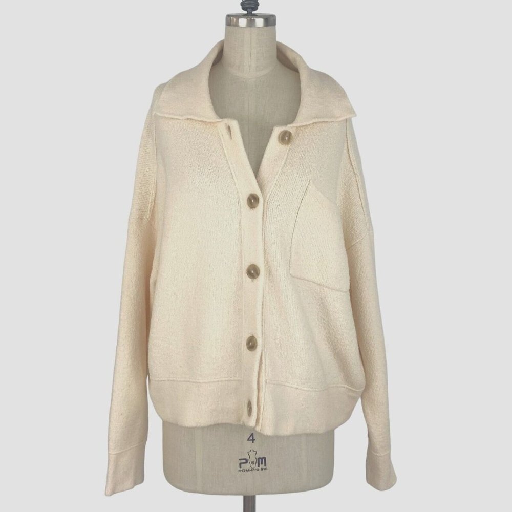 Sincerely Jules Collared Boucle Knit Cardigan Sweater Beige Drop Shoulder SIze L